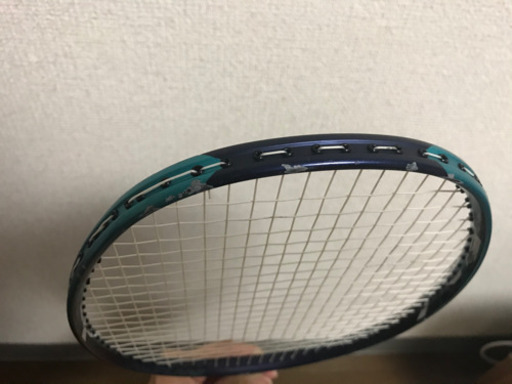 ヨネックス　バドミントンラケット　ナノフレア700