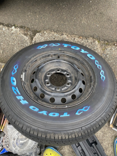 ハイエース　純正スチールホイール