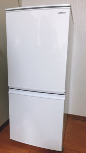 シャープ　冷蔵庫SJ-C14-E-W  137L