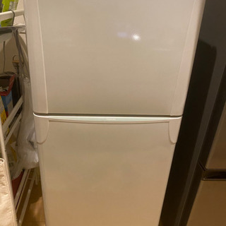 0円　東芝120リットル　冷凍付き冷蔵庫 YR-12T 2009年製
