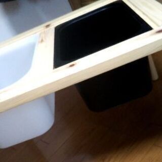 IKEA ローテーブル&ボックス二個の画像