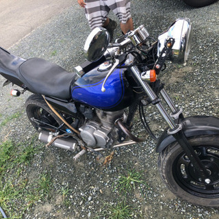 エイプ50 車体