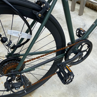 マット系カーキ色　自転車