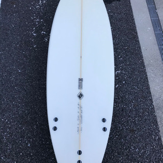 送料無料 Tokoro K6 5'9 FCS フィン付き サーフボード サーフィン・ボディボード