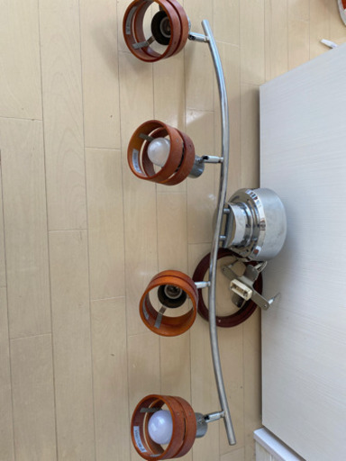 シーリングライト　LED２つ付