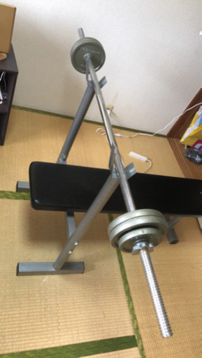 ベンチプレス台　バーベル　売ります