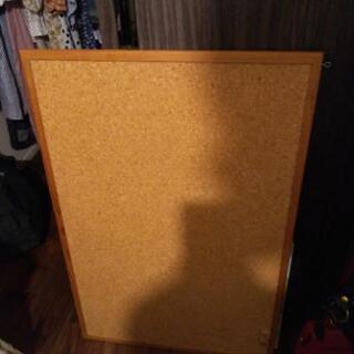 《まだ募集中》コルクボード　90*60cm
