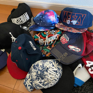 ベースボールキャップ10点＋ニットなど　葛飾区新小岩まで取りにきていただける方の画像