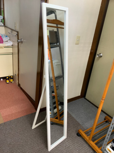 スタンドミラー　白　中古^_^