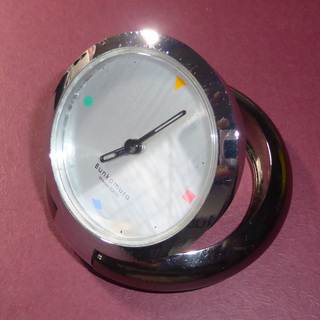 小型 アラーム付 置き時計 【手渡し】JR倉敷駅周辺の画像