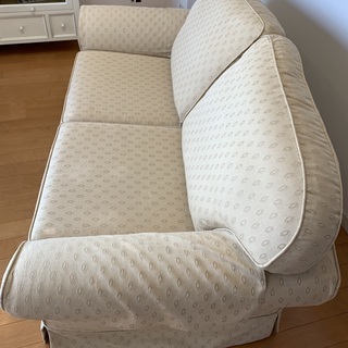 ローラアシュレイ　ソファ　2人がけ 匿名配送】 ローラアシュレイ Laura Ashley 2人掛け ソファー