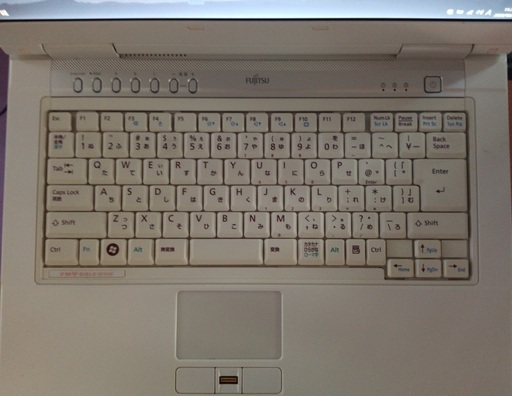 ノートパソコン Fujitsu FMV-BIBLO NF50W Windows10