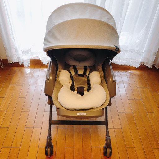 【再値下げ】8/9取引希望　コンビ ネムリラ AUTO SWING BEDi おやすみドーム EG