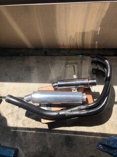 ゼファー750用マフラー