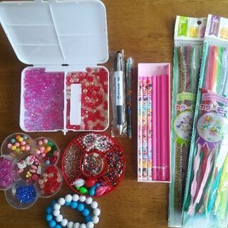 子供向けビーズ　鉛筆など文房具他