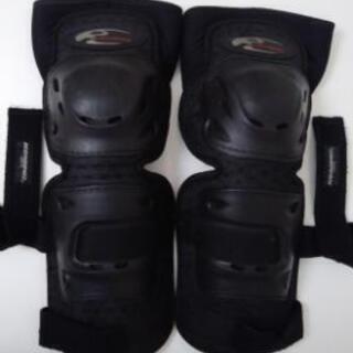 膝プロテクター