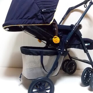 ○安定してる☆両対面式☆！(Aprica サルーン）ベビーカー○の画像