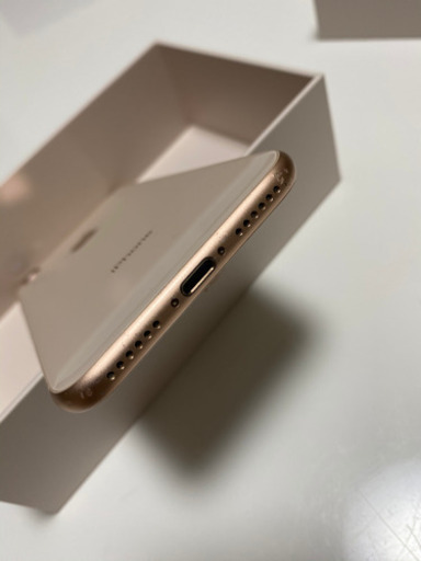 iPhone8 64GB ソフトバンク　ゴールド