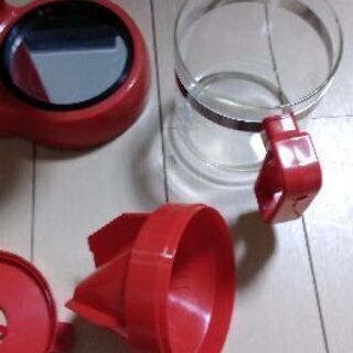 かわいい赤!　キッチンのアクセントに!　日本製コーヒードリッパー（未使用）の画像