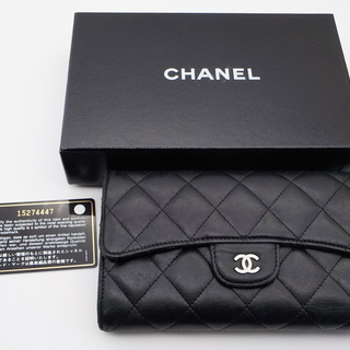 CHANEL シャネル　マトラッセ　長財布の画像