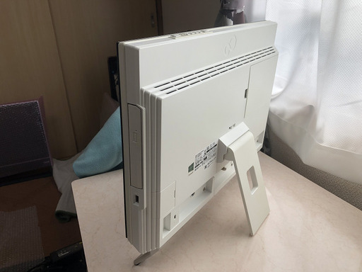 中古　富士通　ESPRIMO FH56/KD　Core i7 8GBメモリ　新品SSD 512GB 本体とACアダプターのみ