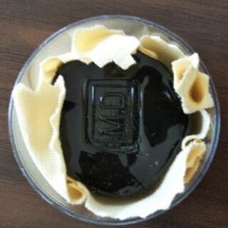 バイオリン 松ヤニの画像