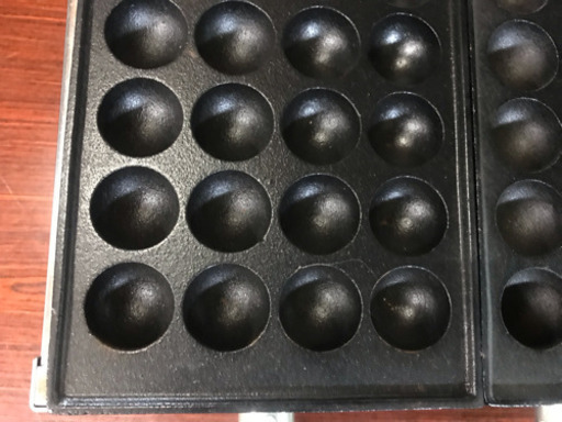 引き渡し者決定。業務用たこ焼き器 4連プロパン新品保管品