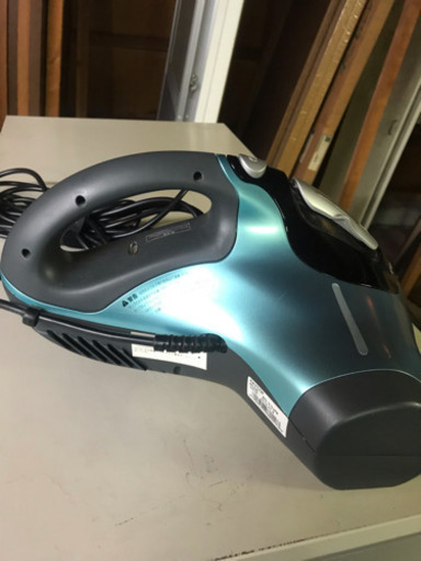 寝具、衣類専用掃除機レイコップ