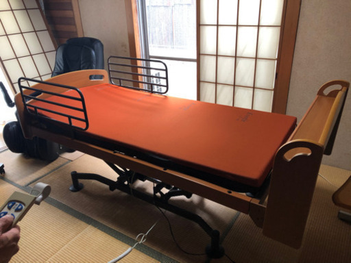 電動介護ベッド