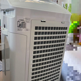 決まりました★SHARP ﾌﾟﾗｽﾞﾏｸﾗｽﾀｰ 空気清浄機＆加湿器　2011年製の画像
