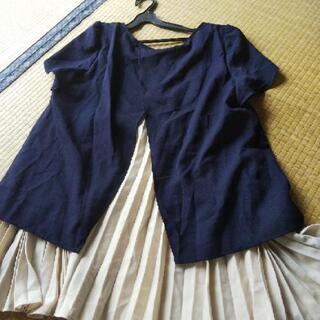 FABIAトップスの画像