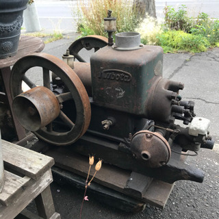 レトロ発動機、クボタ発動機、ガーデニング雑貨、発動機