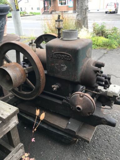 レトロ発動機、クボタ発動機、ガーデニング雑貨、発動機