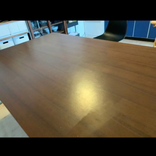 Wyrd ダイニングテーブル 150cm