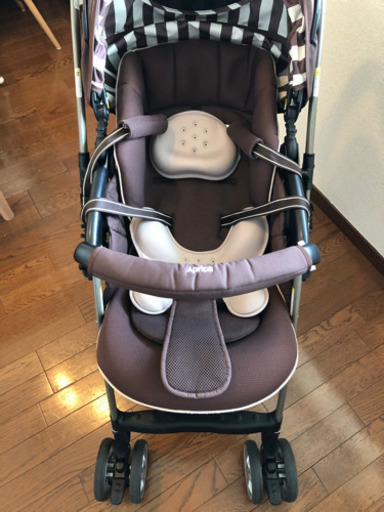 アップリカ ラクーナ ベビーカー
