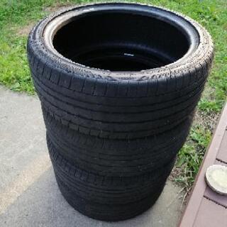 2ヶ月使用のCorsa 2233 225/40 R18  タイヤ4本