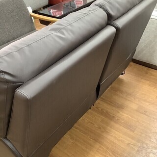 ニトリ 電動本革リクライニングソファ BELIVER3 LEATHER