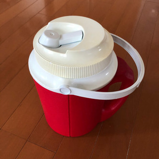 【キャンプ用品】ウォータージャグ