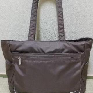 【無料0円】ナイキ スポーツショルダーバッグ おまけ付き‼️