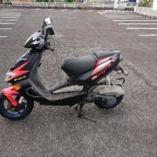 アプリリア　SR125 