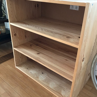 IKEA食器棚の画像