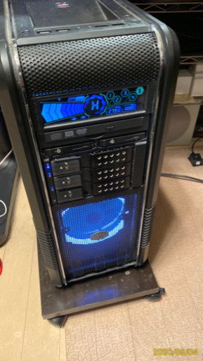自作高性能パソコンです。Threadripper1950X