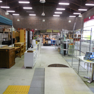 アウトレットモノハウス 新道東店 リサイクルショップ店舗 アルバイトスタッフ募集 求人情報の画像