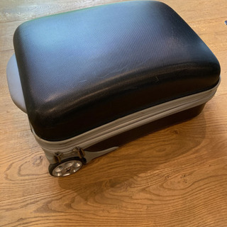 小型スーツケース
