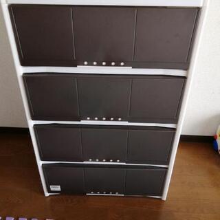 （取引中）収納ボックス ２個　美品の画像