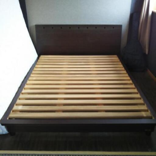 ベット　フレームのみ　サイズ横約160　長さ約210　高さ約80（背もたれ）