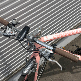 美車!!MERIDA/メリダ CROSSWAY/クロスウェイ 50 TFS 50 クロスバイク ピンク 3×7 21段変速
