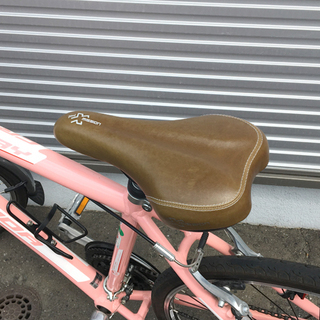 美車!!MERIDA/メリダ CROSSWAY/クロスウェイ 50 TFS 50 クロスバイク ピンク 3×7 21段変速