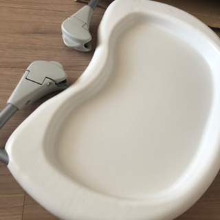 カトージバウンサー　テーブル付きの画像