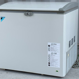 格安で！ダイキン 業務用冷凍庫◇大容量◇ストッカー◇キャスター付◇153L